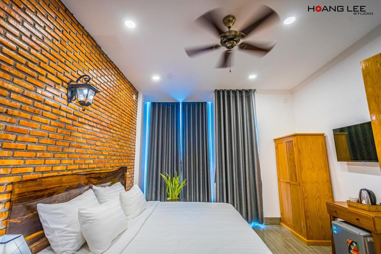 Viva Hotel Phu Yen Phuong Sau Esterno foto