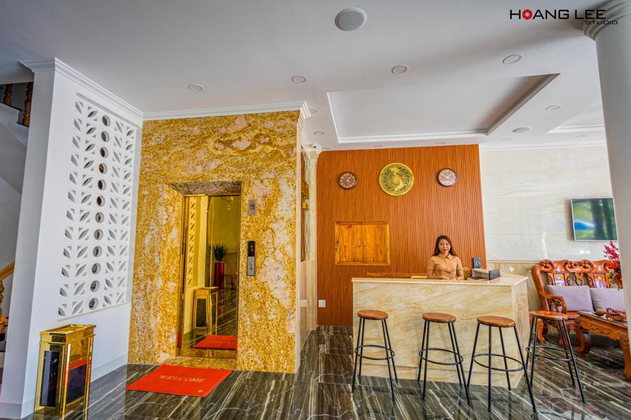 Viva Hotel Phu Yen Phuong Sau Esterno foto